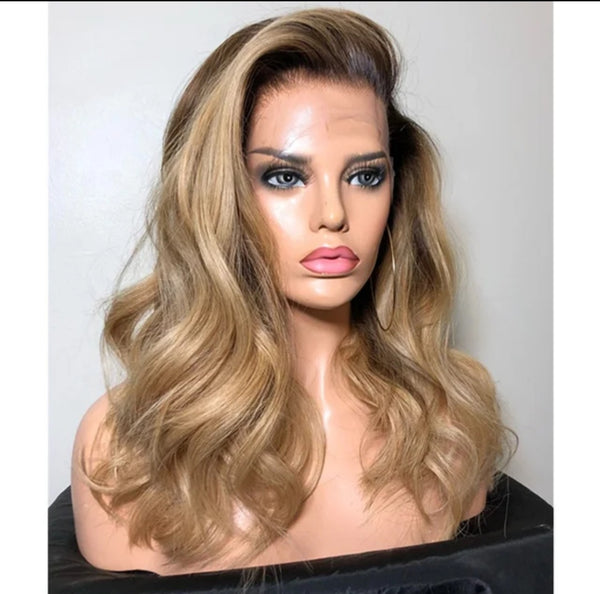 Perruque humaine blonde